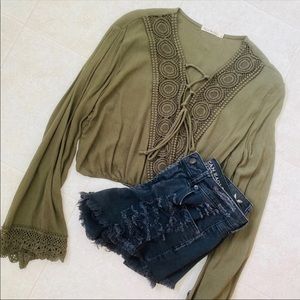 NWOT long sleeve crop